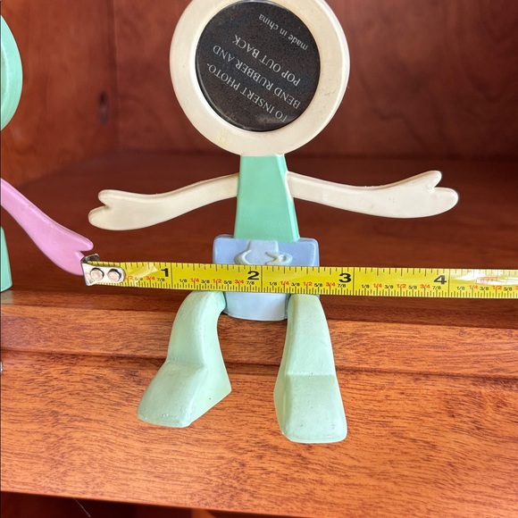 2 Baby Picture Frames, Small Circle, Yellow/Blue/Green/Pink, Rubber - Picture 5 of 6